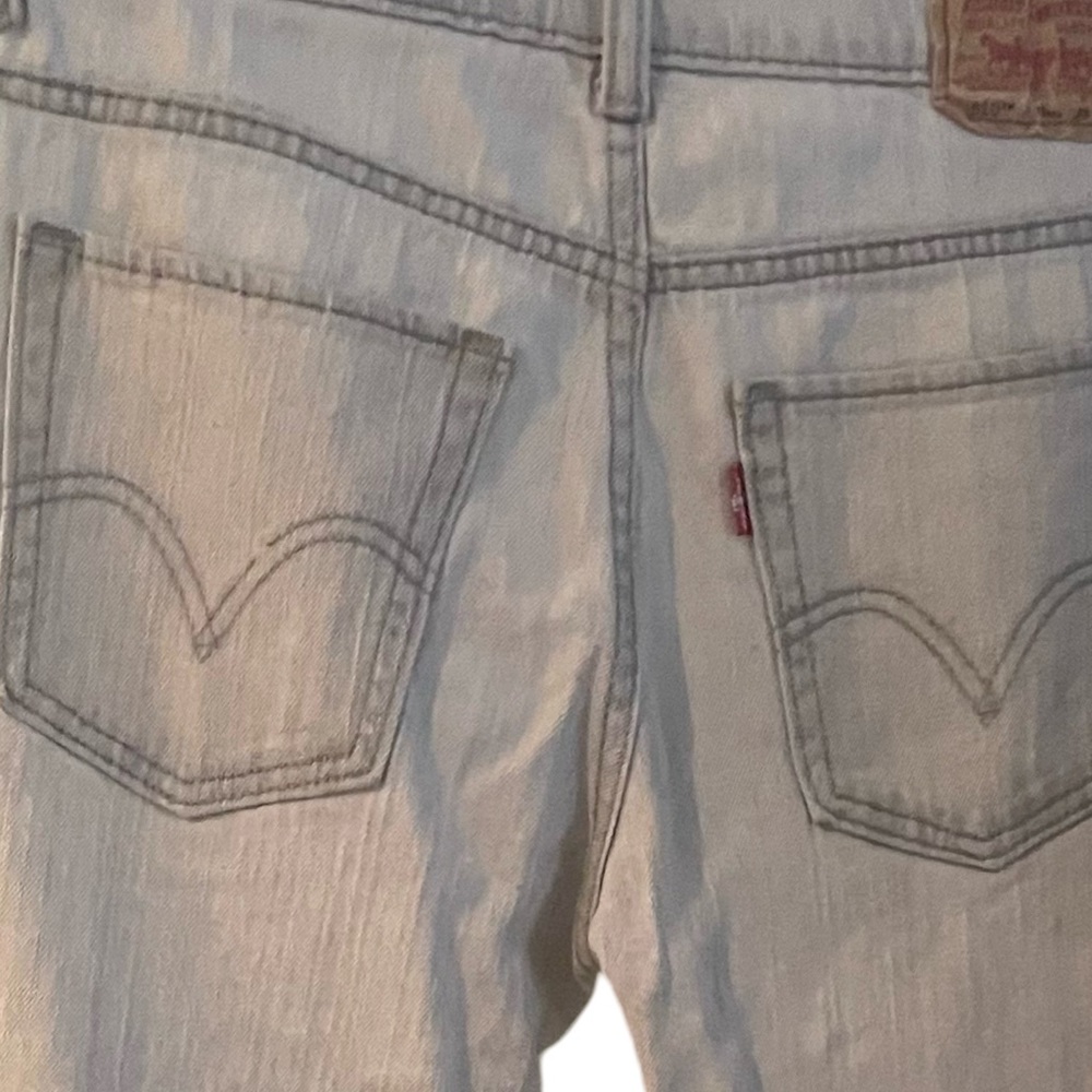 VINTAGE LEVI JEANS - Picture 2 of 3